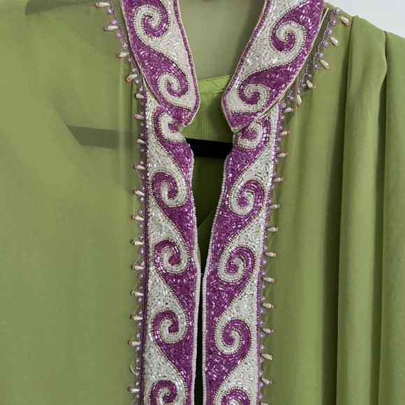 Like new Beaded Pakistani Kameez Tunic & Dupatta - Picture 5 of 7